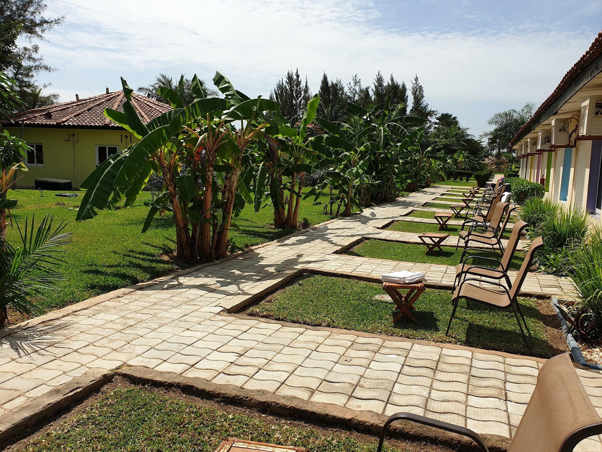 Djeliba Resort Серекунда Экстерьер фото